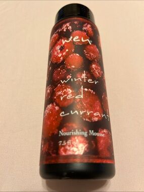 WEN Winter Red Currant Nourishing Mousse — Red and Black